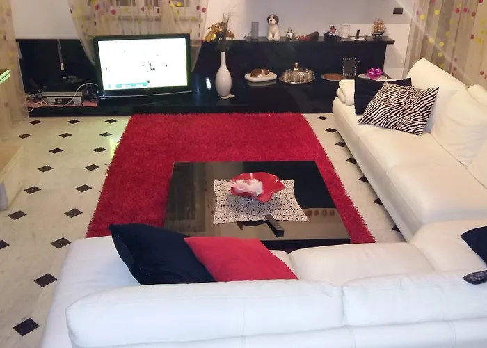 Ospitalita In Campagna * 퀼라노